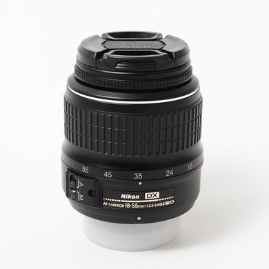 Об'єктив Nikon 18-55mm f/3.5-5.6G-II ED AF-S DX Zoom-Nikkor