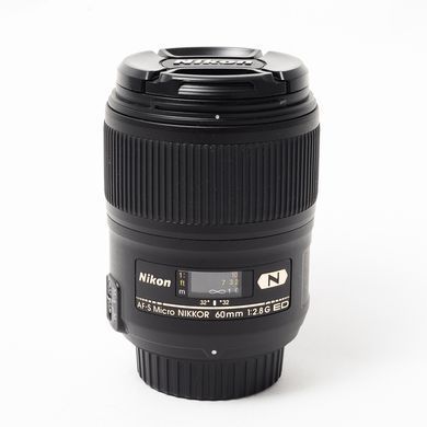 Об'єктив Nikon 60mm f/2.8G AF-S Micro-Nikkor